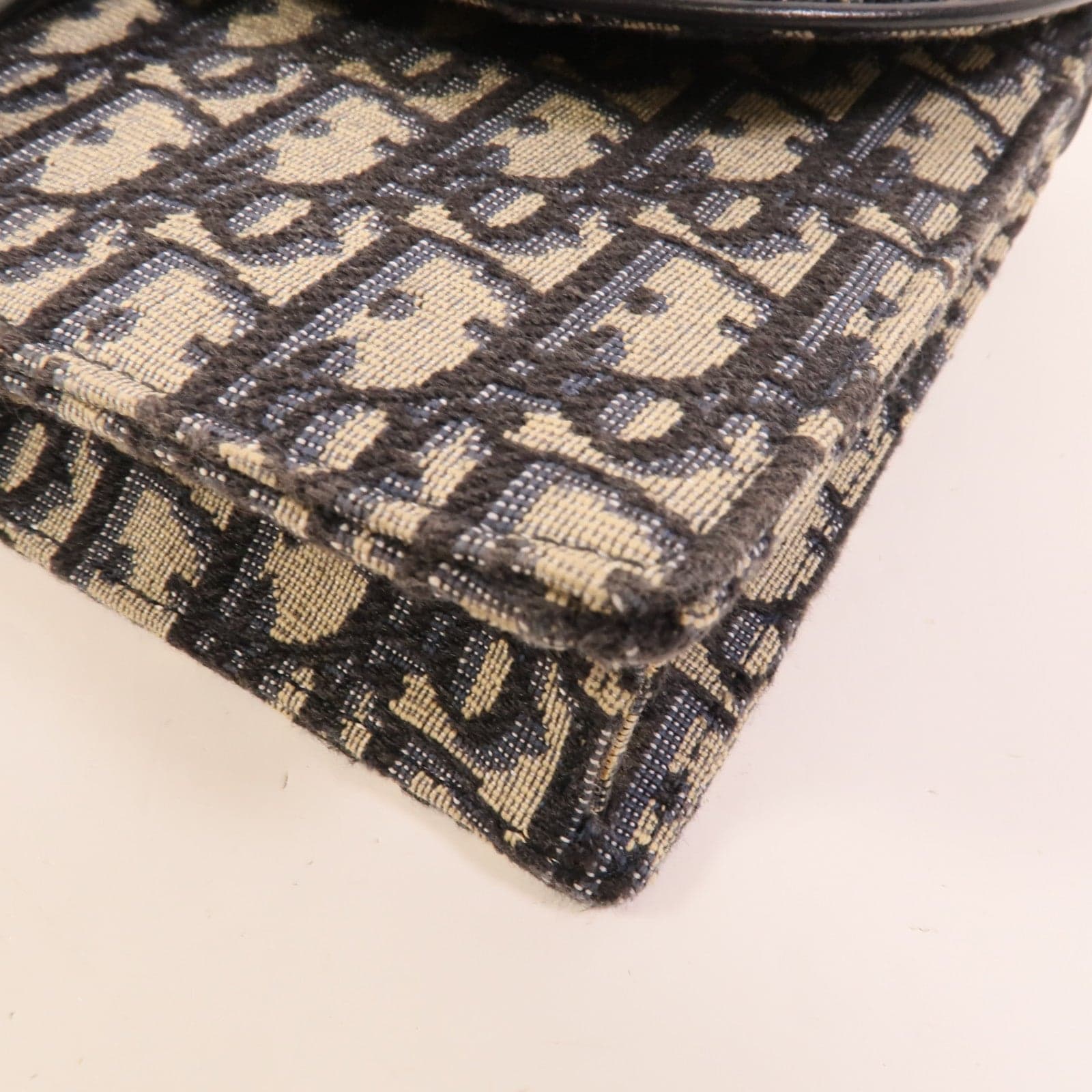 LOUIS VUITTON S5620CTZQ-M928 肩背包 帆布