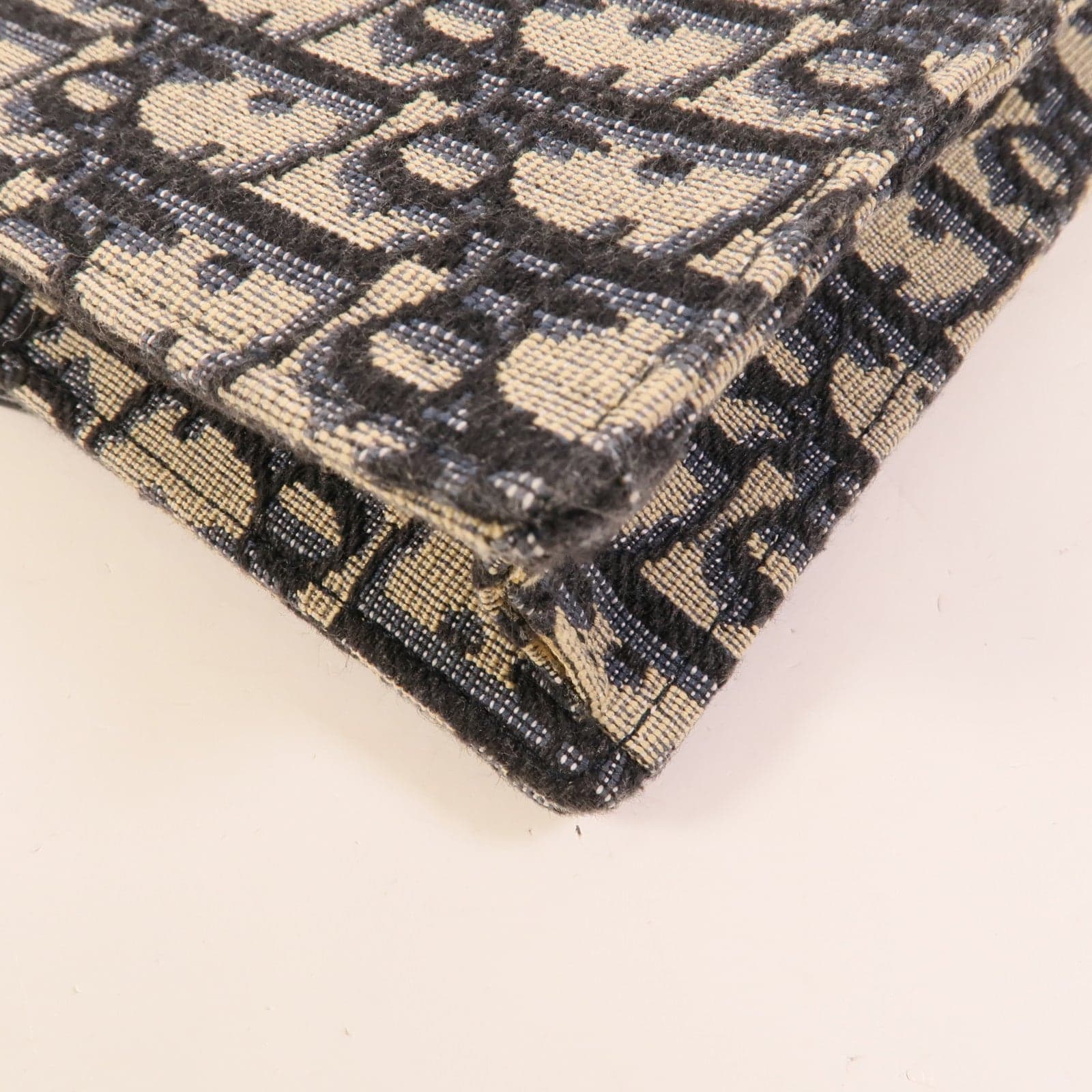 LOUIS VUITTON S5620CTZQ-M928 肩背包 帆布