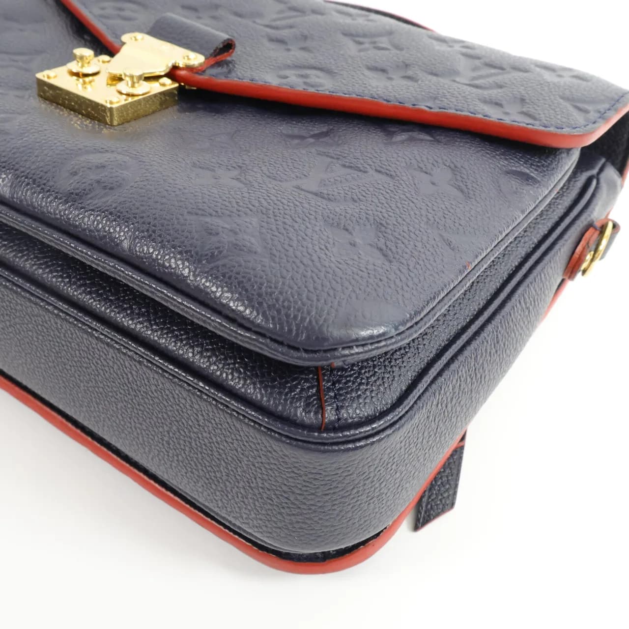 LOUIS VUITTON Pochette Metis M44071 2-Way Bag Calfskin