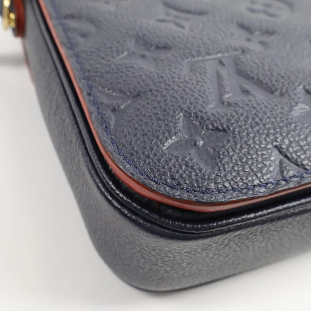 LOUIS VUITTON Pochette Metis M44071 2-Way Bag Calfskin